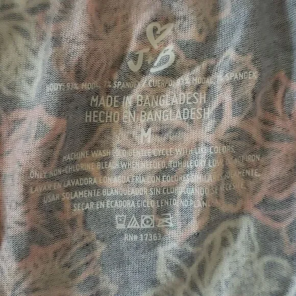 Jane and Bleecker sleep shorts - Picture 3 of 4